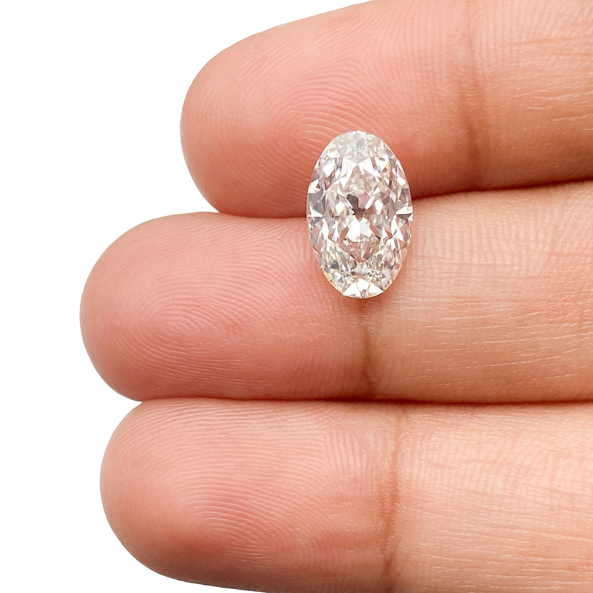 2.57ct | E/VS2 Oval Shape Old Mine Cut Lab Diamond (IGI)
