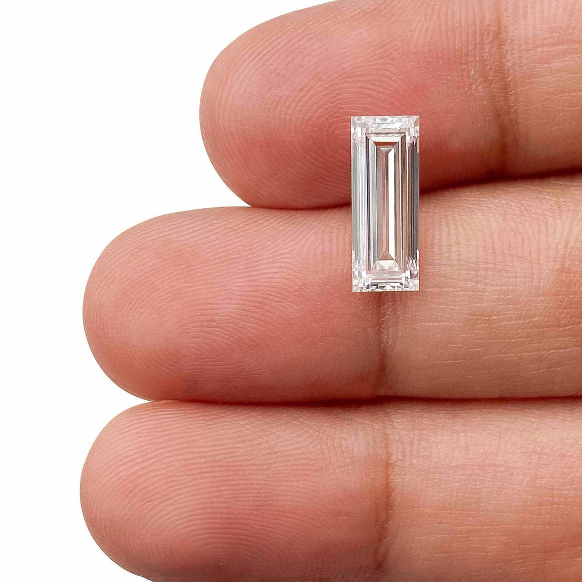 1.71ct | F/VVS2 Baguette Shape Step Cut Lab Diamond (IGI)