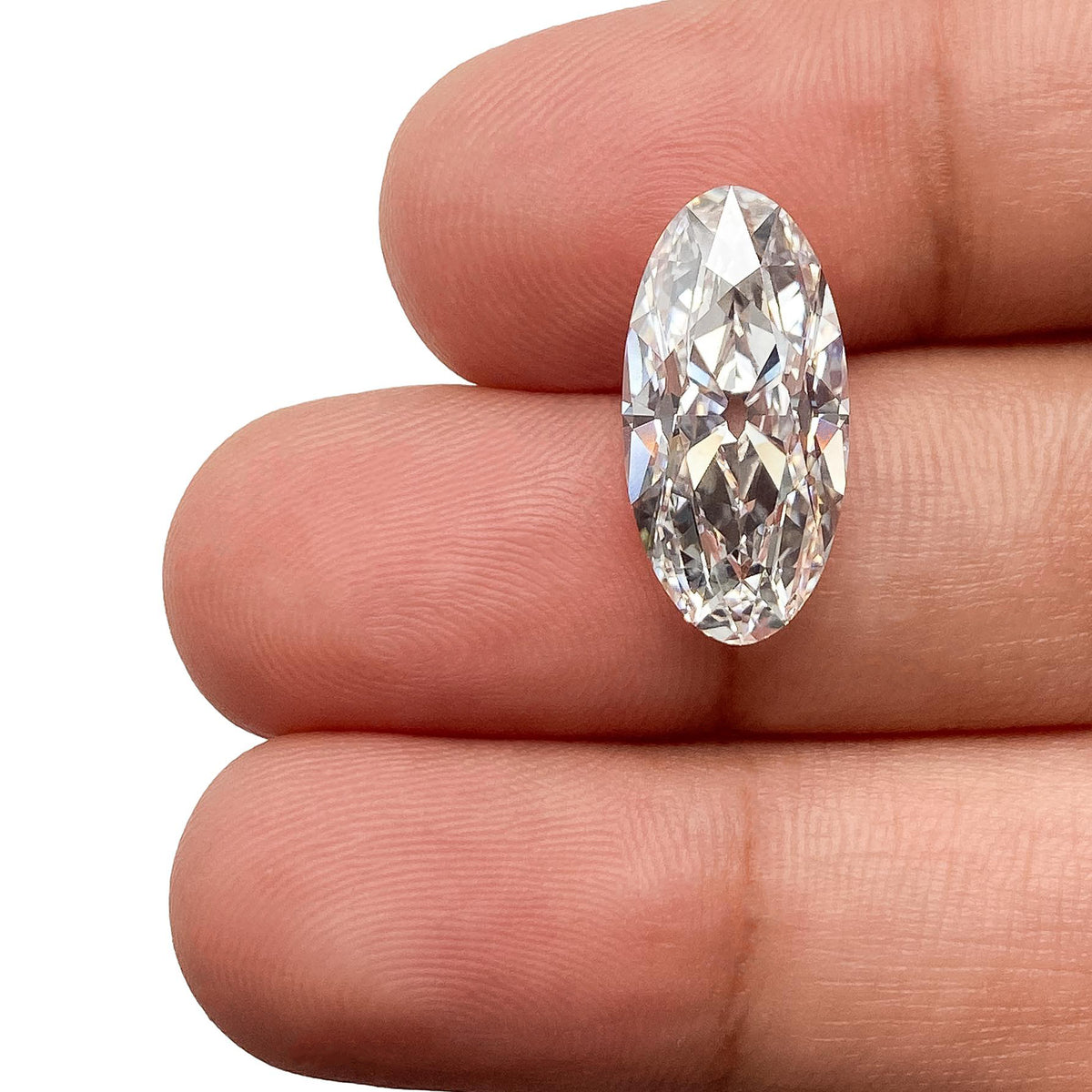 5.00ct | E/VVS2 Oval Shape Old Mine Cut Lab Diamond (IGI)