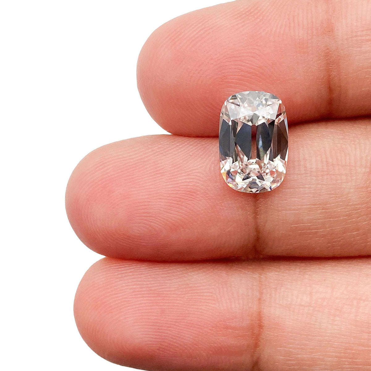 3.10ct | F/VS1 Cushion Shape Old Mine Cut Lab Diamond (IGI)