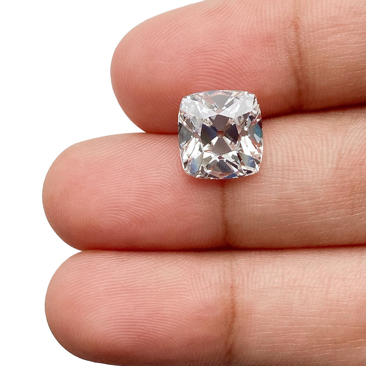 3.89ct | G/VS1 Cushion Shape Peruzzi Cut Lab Diamond (IGI)
