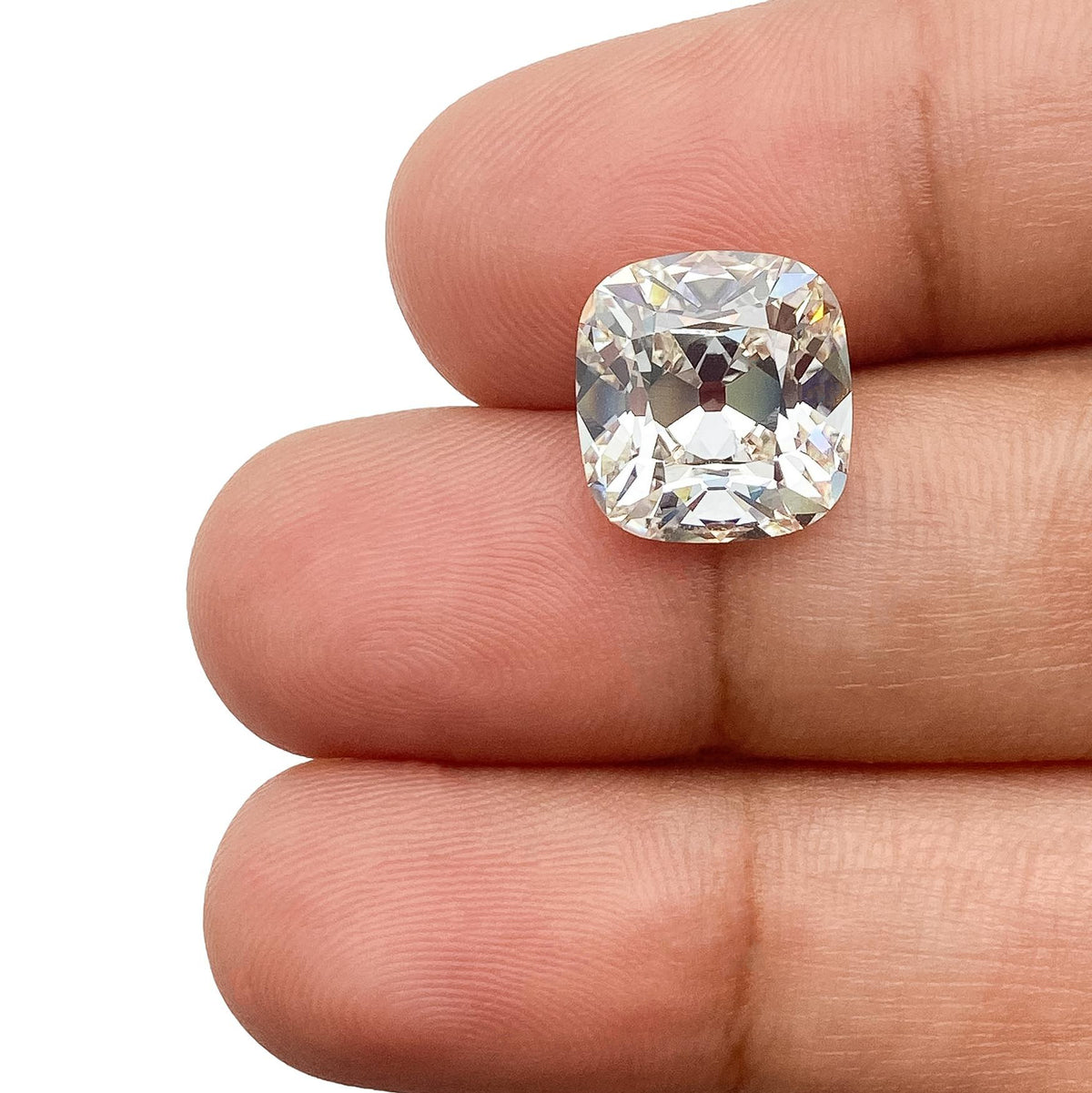 5.23ct | H/VVS2 Cushion Shape Old Mine Cut Lab Diamond (IGI)