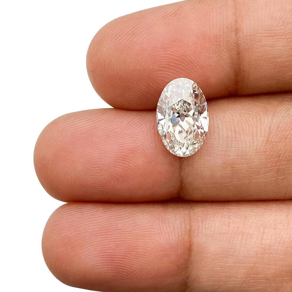 2.69ct | F/VS1 Oval Shape Old Mine Cut Lab Diamond (IGI)