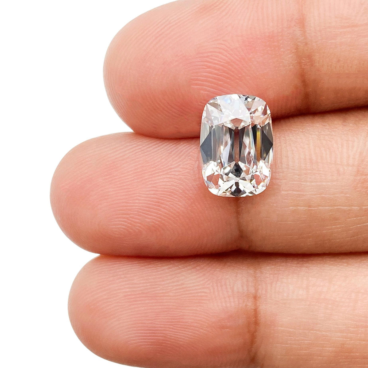 3.05ct | E/VS1 Cushion Shape Old Mine Cut Lab Diamond (IGI)
