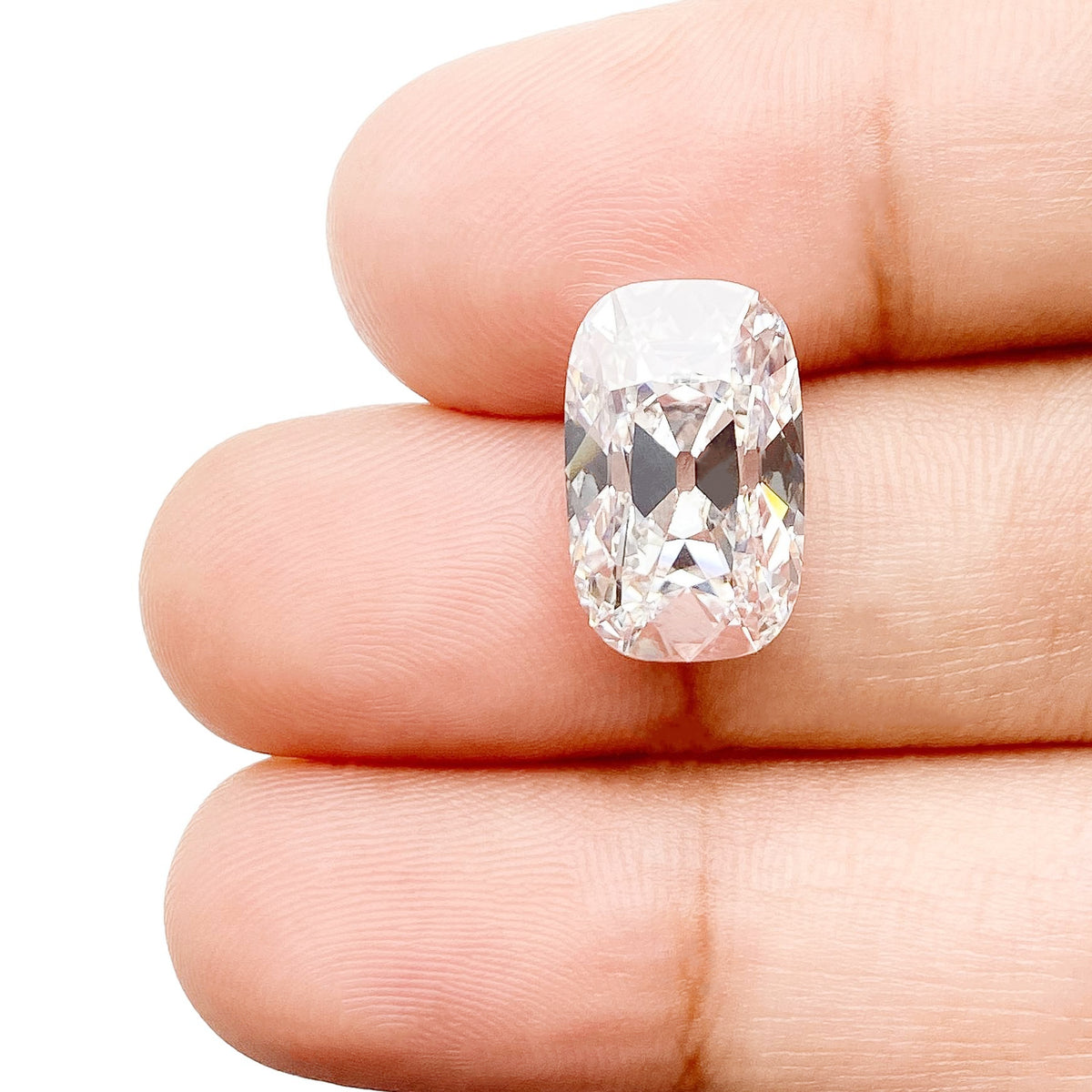 5.30ct | E/VS1 Cushion Shape Old Mine Cut Lab Diamond (IGI)