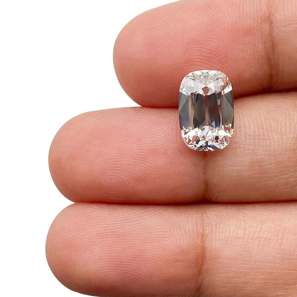 3.01ct | F/VVS2 Cushion Shape Old Mine Cut Lab Diamond (IGI)