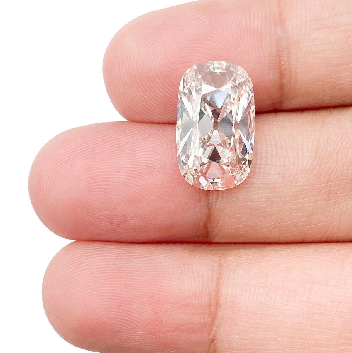5.50ct | J/VS1 Cushion Shape Antique Old Mine Cut Lab Diamond (IGI)