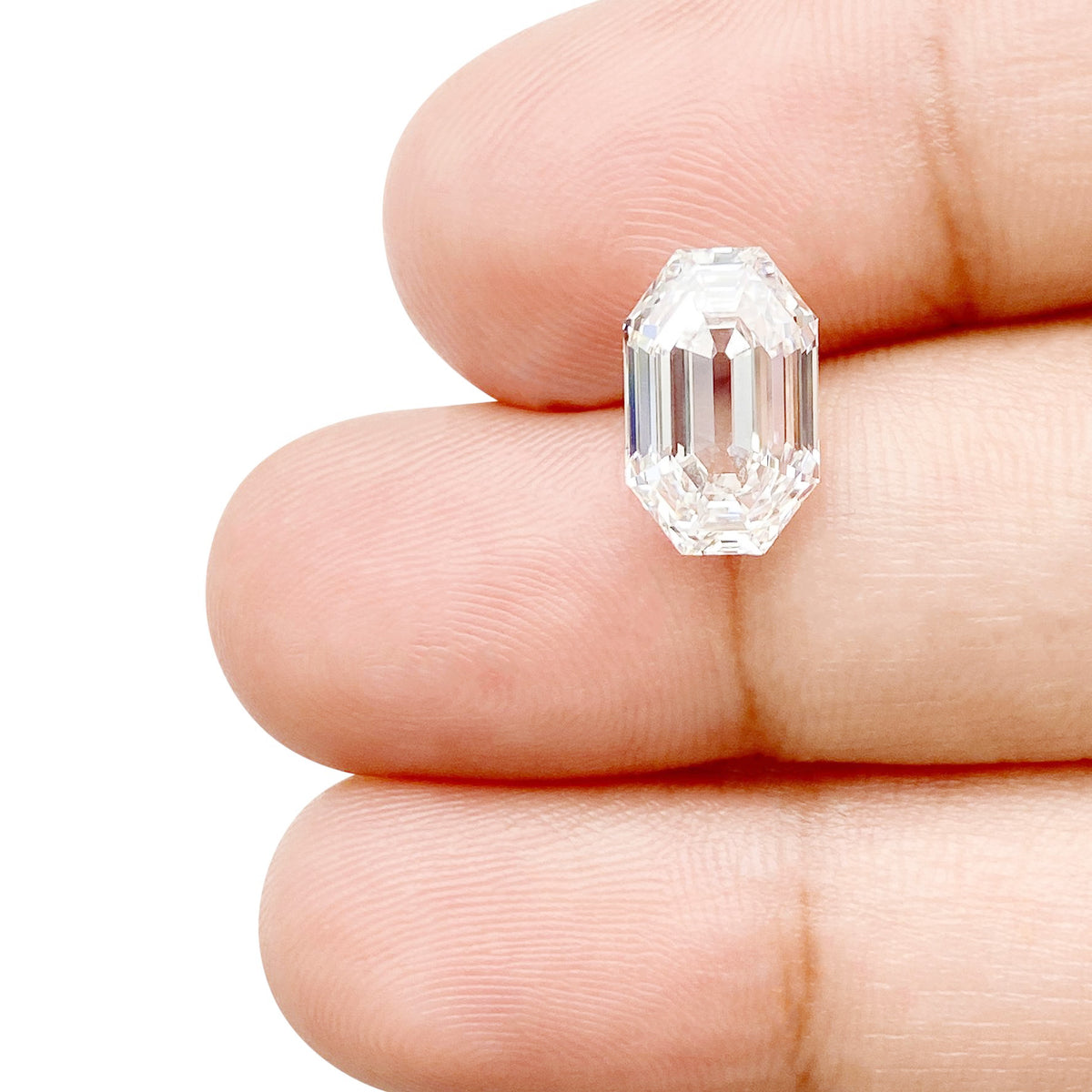 2.81ct | F/VVS2 Octagon Shape Step Cut Lab Diamond (IGI)