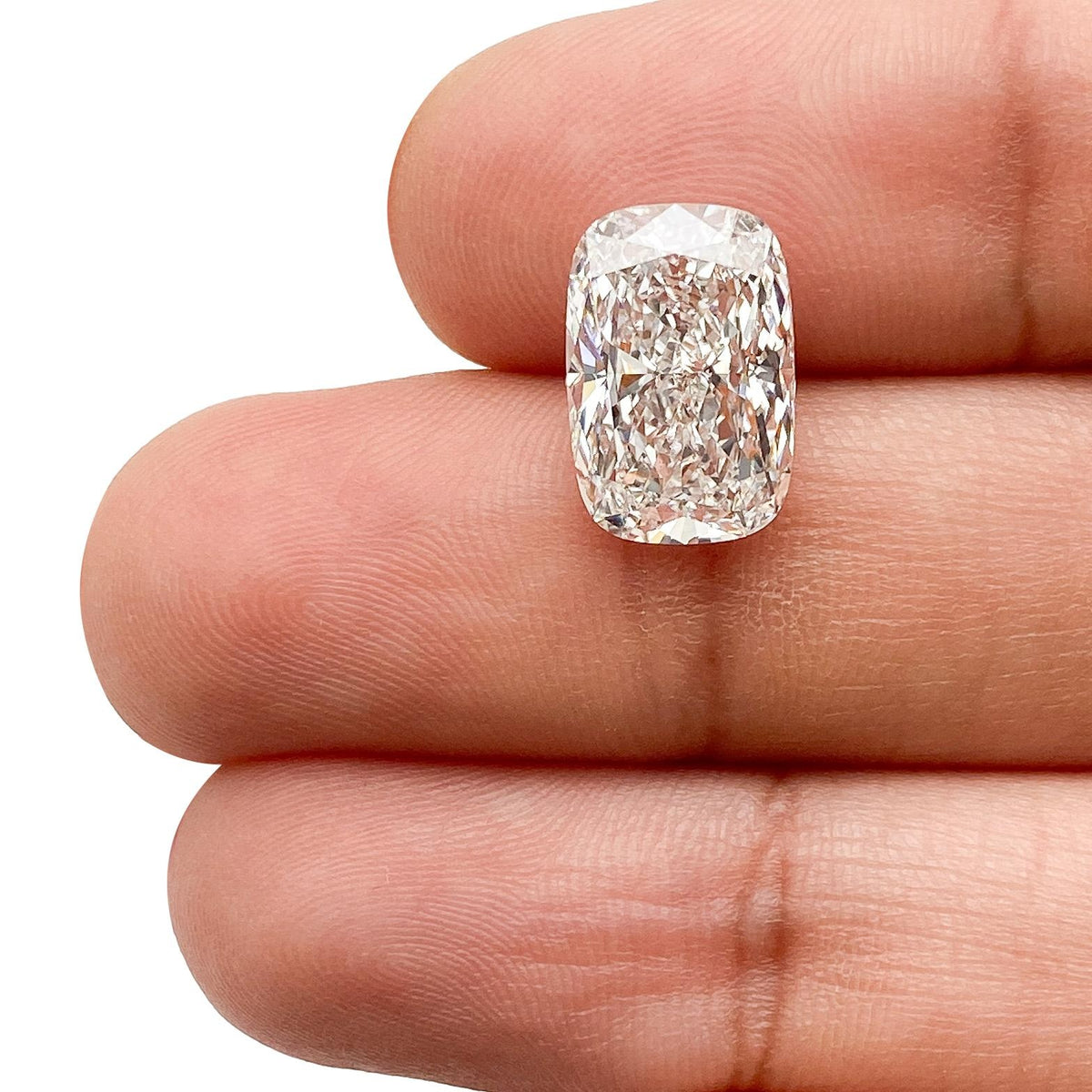 4.26ct | E/VS1 Cushion Shape Brilliant Cut Lab Diamond (IGI)