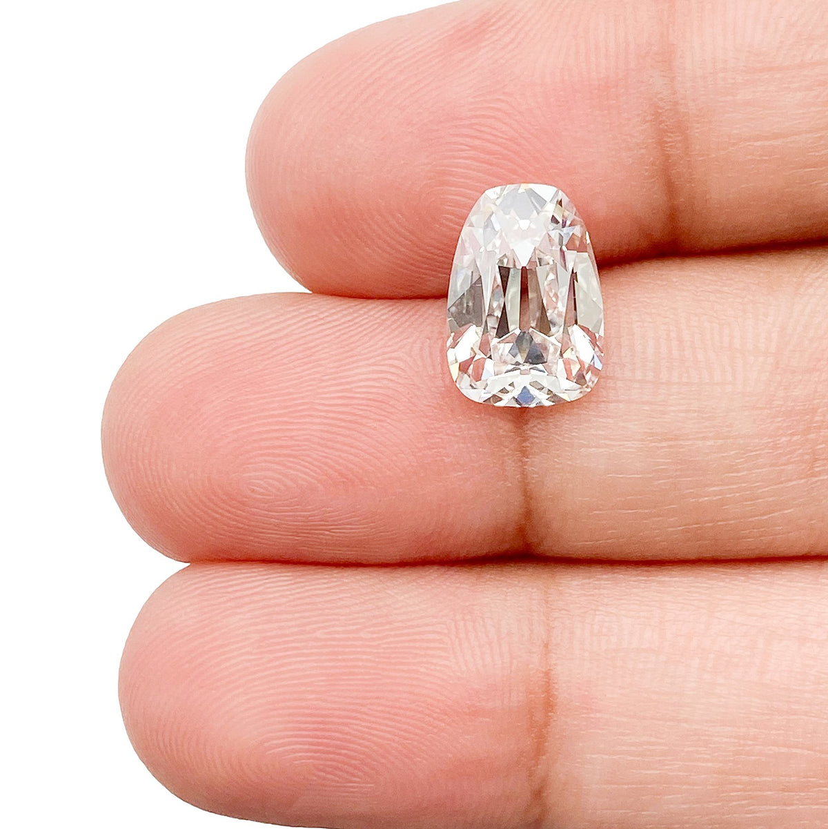 3.01ct | F/VVS2 Tapered Cushion Shape Old Mine Cut Lab Diamond (IGI)