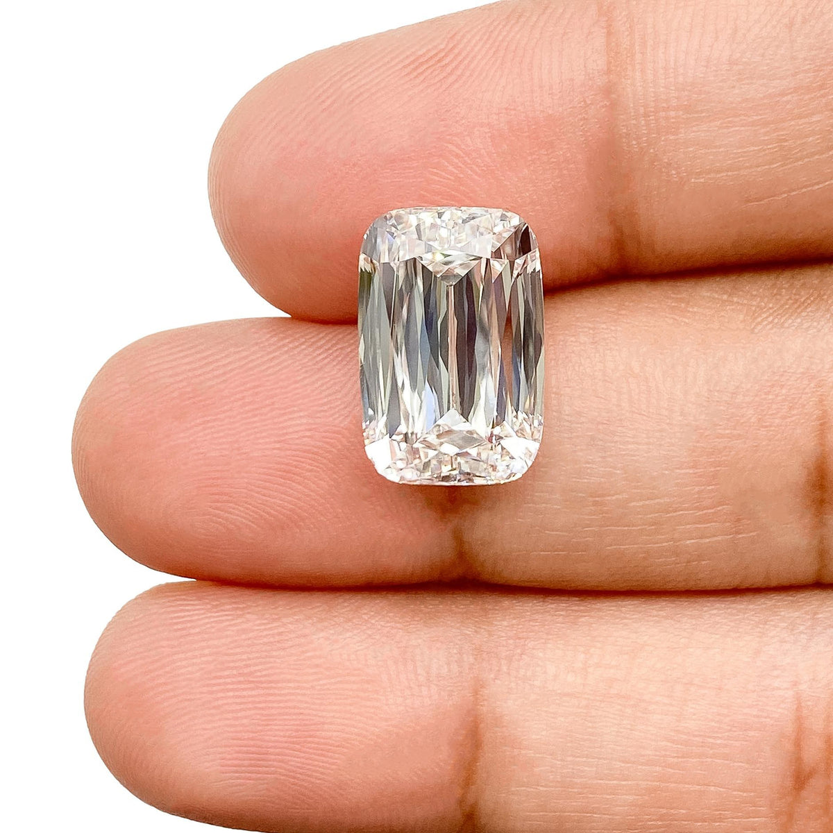 6.64ct | G/VVS2 Cushion Shape Lattice Cut Lab Diamond (IGI)