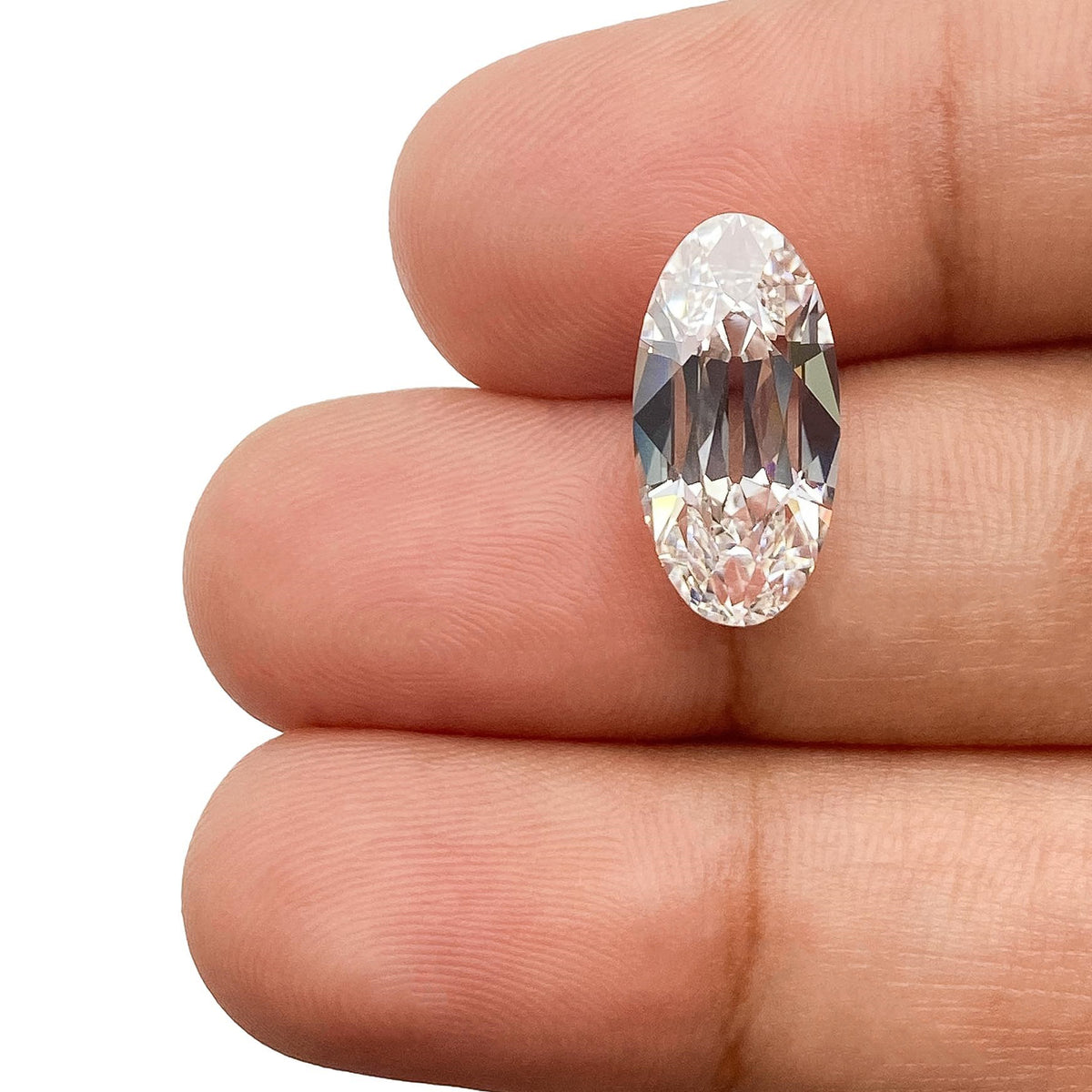 4.04ct | E/VVS2 Oval Shape Old Mine Cut Lab Diamond (IGI)
