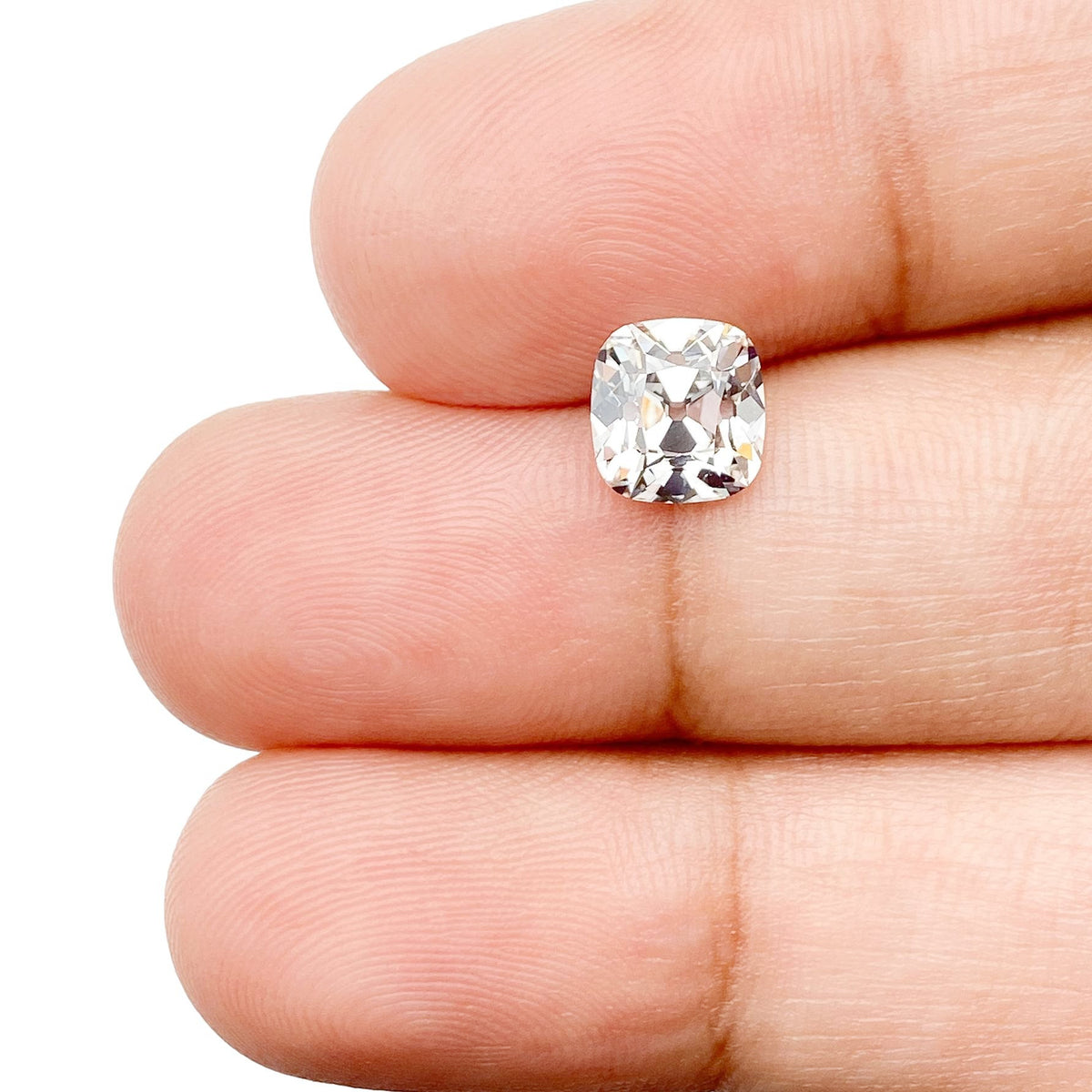 1.22ct | F/VS2 Cushion Shape Old Mine Cut Lab Diamond (IGI)