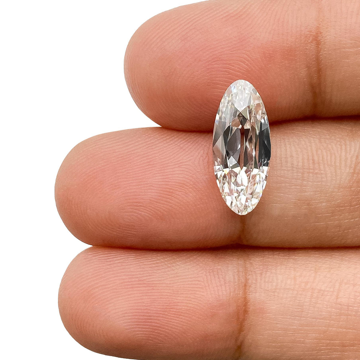 2.94ct | F/VVS2 Oval Shape Old Mine Cut Lab Diamond (IGI)