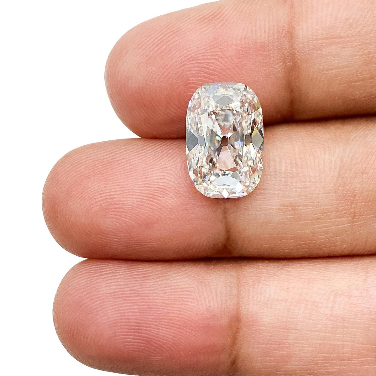 4.47ct | G/VVS2 Cushion Shape Old Mine Cut Lab Diamond (IGI)