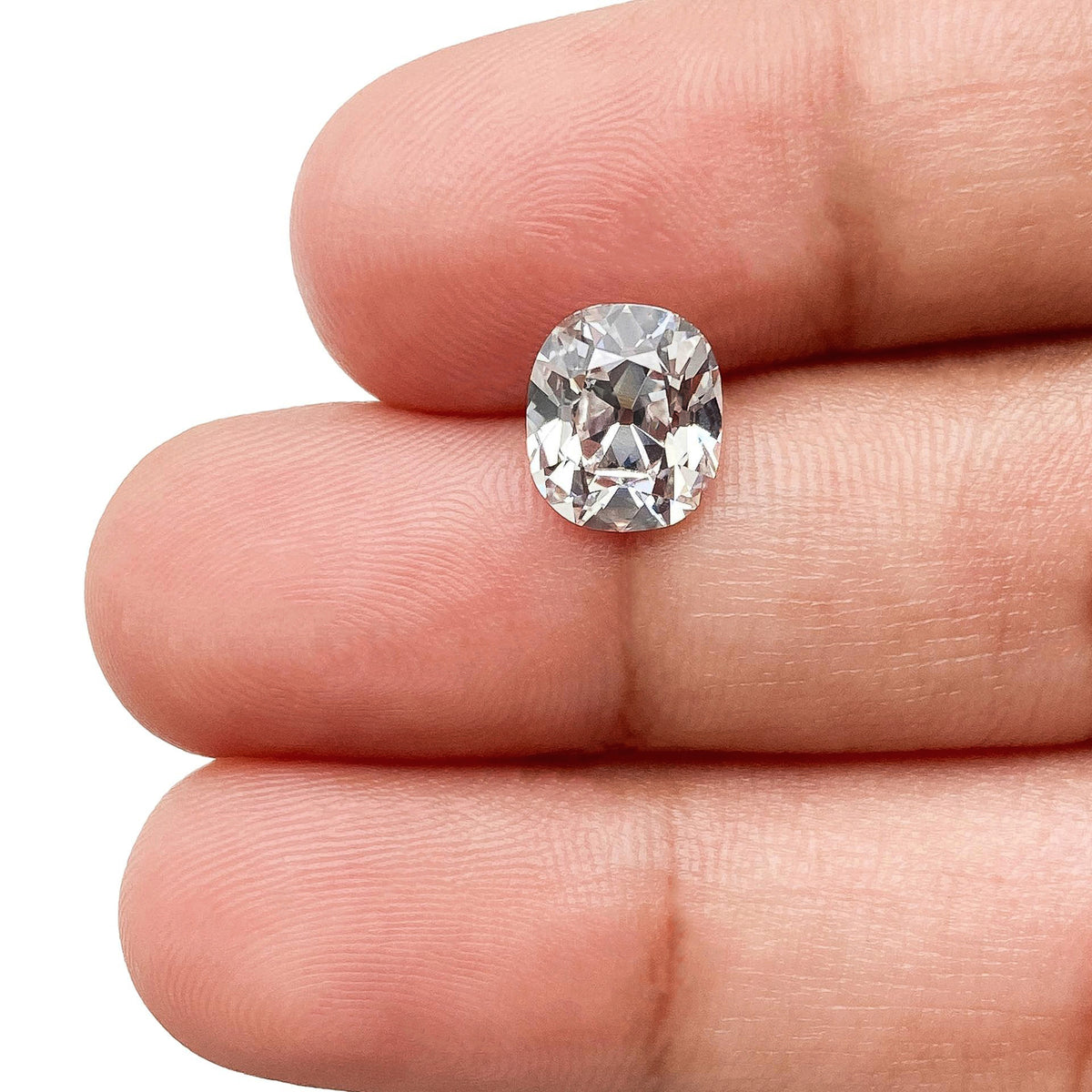 2.08ct | E/VVS2 Cushion Shape Old Mine Cut Lab Diamond (IGI)-LITHOS Diamond