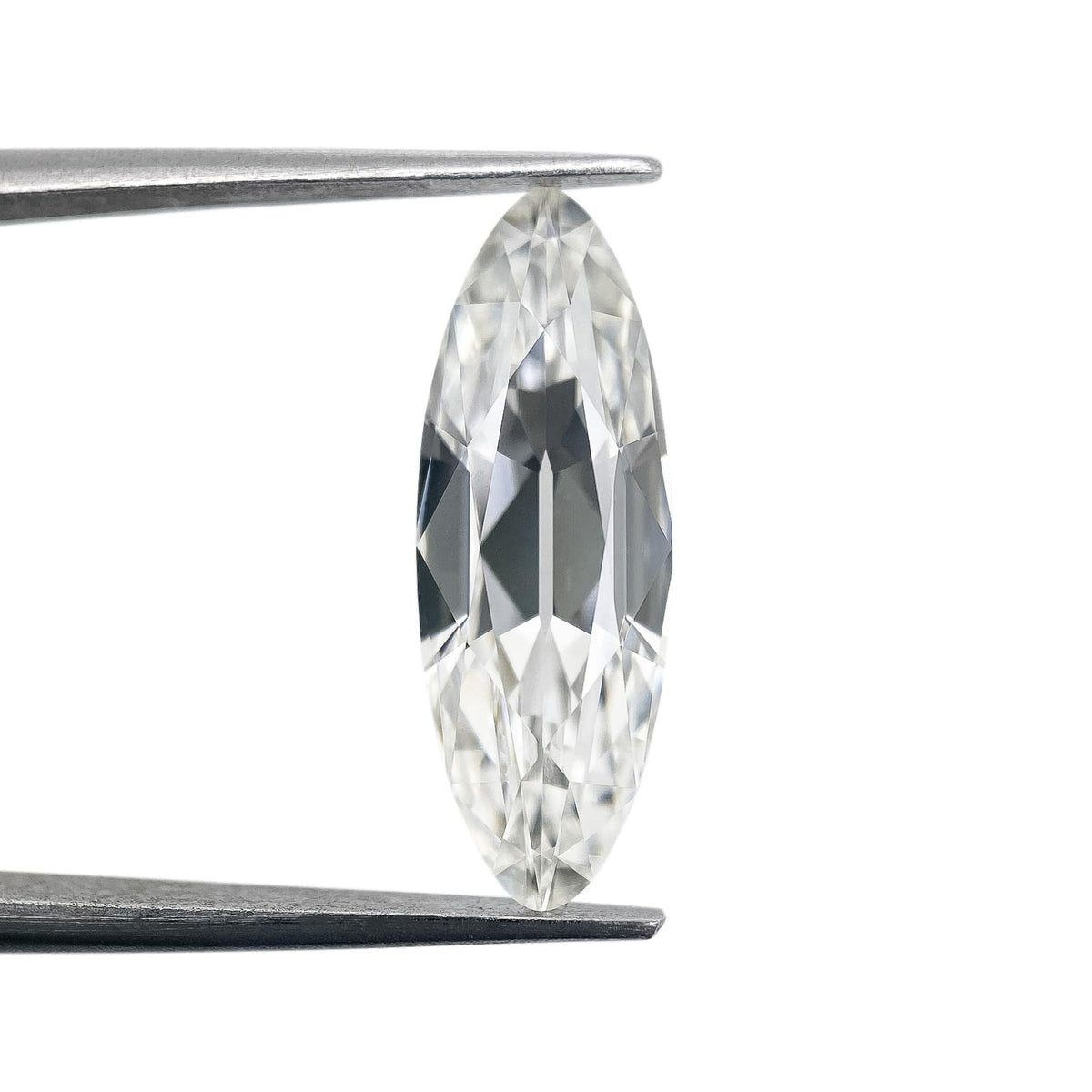 3.50ct | G/VS1 Oval Shape Old Mine Cut Lab Diamond (IGI)