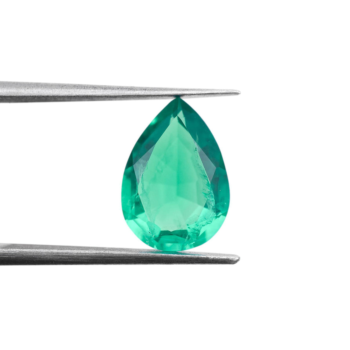 3.04ct | Brilliant Cut Pear Shape Lab Emerald