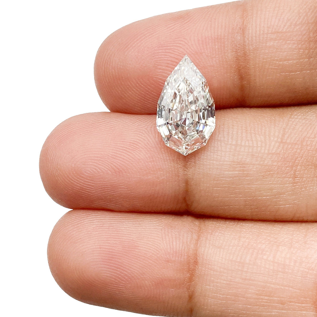 3.03ct | G/VS1 Pear Shape Step Cut Lab Diamond (IGI)-LITHOS Diamond