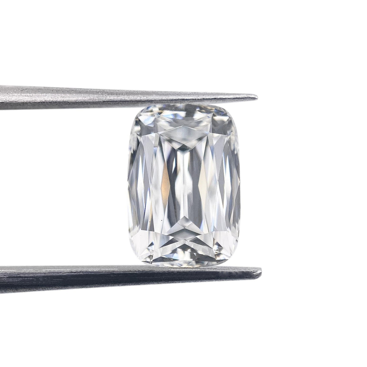 2.95ct | E/VS1 Cushion Shape Lattice Cut Lab Diamond (IGI)