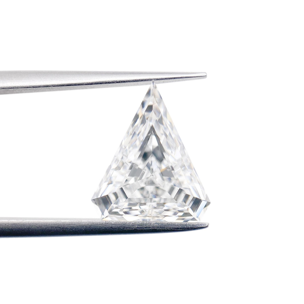 3.51ct | D/VS1 Shield Shape Step Cut Lab Diamond (IGI)
