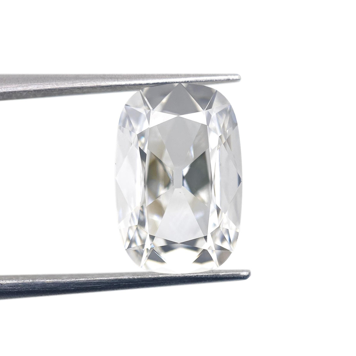 3.14ct | F/VVS2 Antique Cushion Shape Old Mine Cut Lab Diamond (IGI)