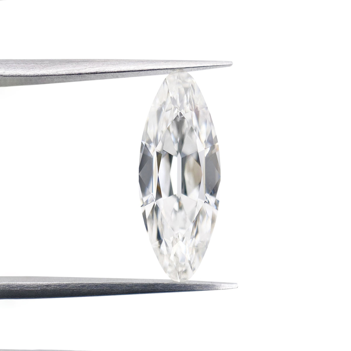 4.11ct | F/VVS2 Oval Shape Old Mine Cut Lab Diamond (IGI)