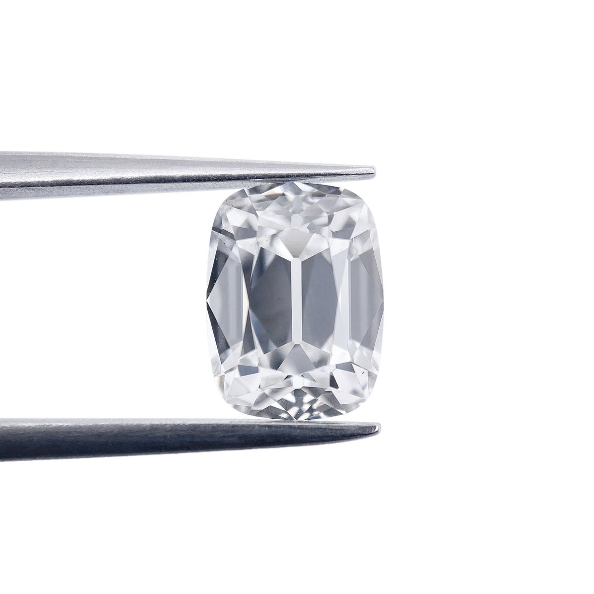 2.21ct | F/VS2 Cushion Shape Old Mine Cut Lab Diamond (IGI)