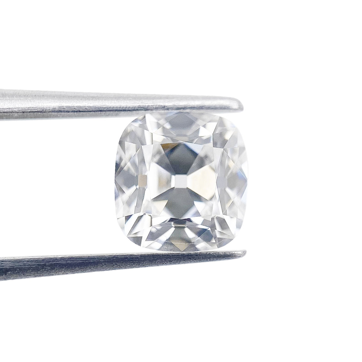 1.35ct | E/VS1 Cushion Shape Old Mine Cut Lab Diamond (IGI)