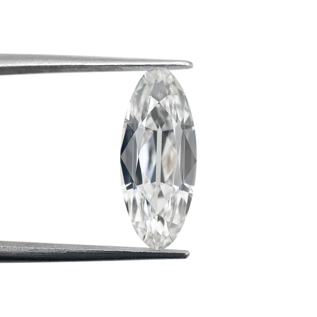2.94ct | F/VVS2 Oval Shape Old Mine Cut Lab Diamond (IGI)