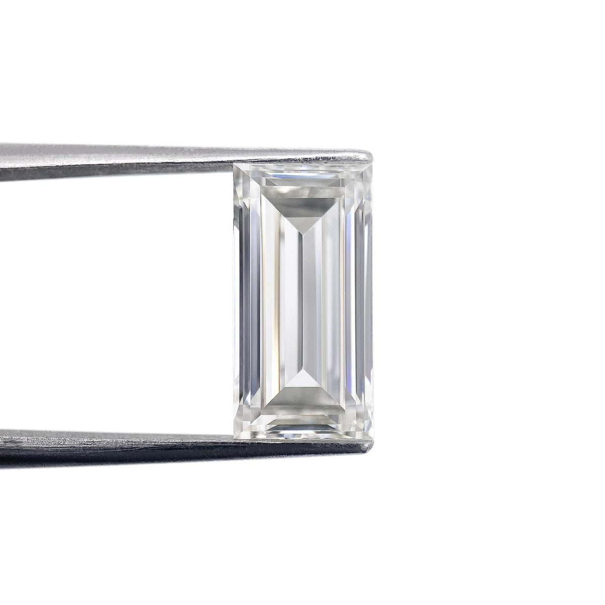 3.01ct | G/VVS2 Baguette Shape Step Cut Lab Diamond (IGI)