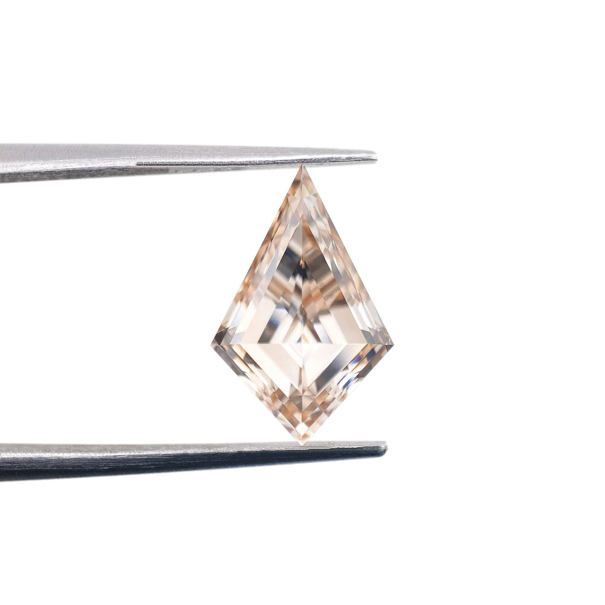 2.07ct | Light Brown/VVS2 Kite Shape Step Cut Lab Diamond (IGI)-LITHOS Diamond