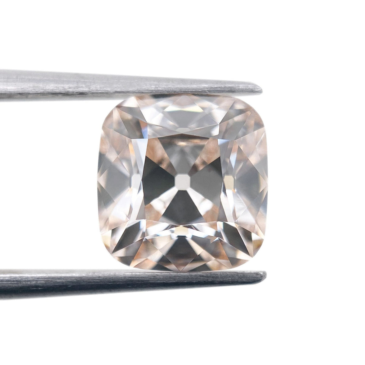 2.24ct | M/VVS2 Cushion Shape Old Mine Cut Lab Diamond (IGI)