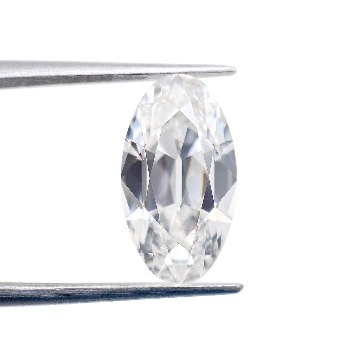 3.30ct | F/VVS2 Oval Shape Old Mine Cut Lab Diamond (IGI)