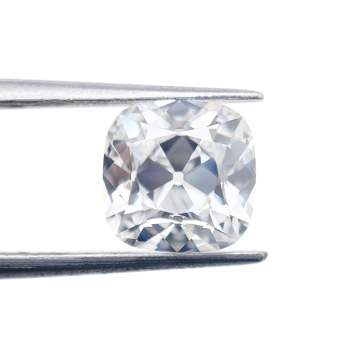 2.15ct | D/VS1 Cushion Shape Old Mine Cut Lab Diamond (IGI)