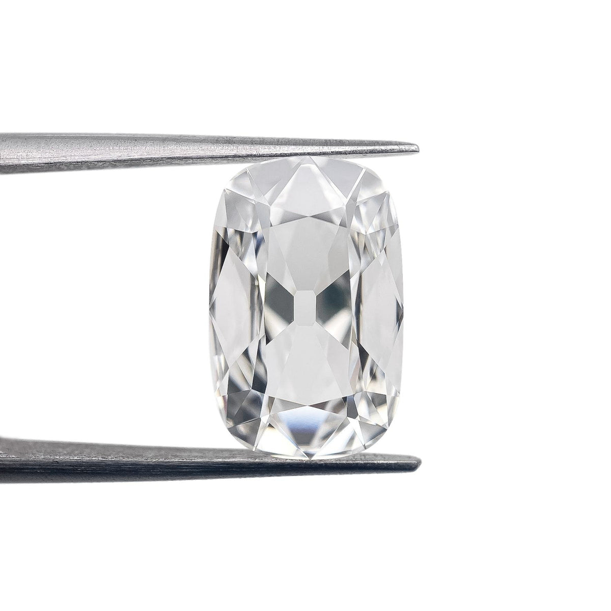 3.60ct | E/VVS2 Antique Cushion Shape Old Mine Cut Lab Diamond (IGI)