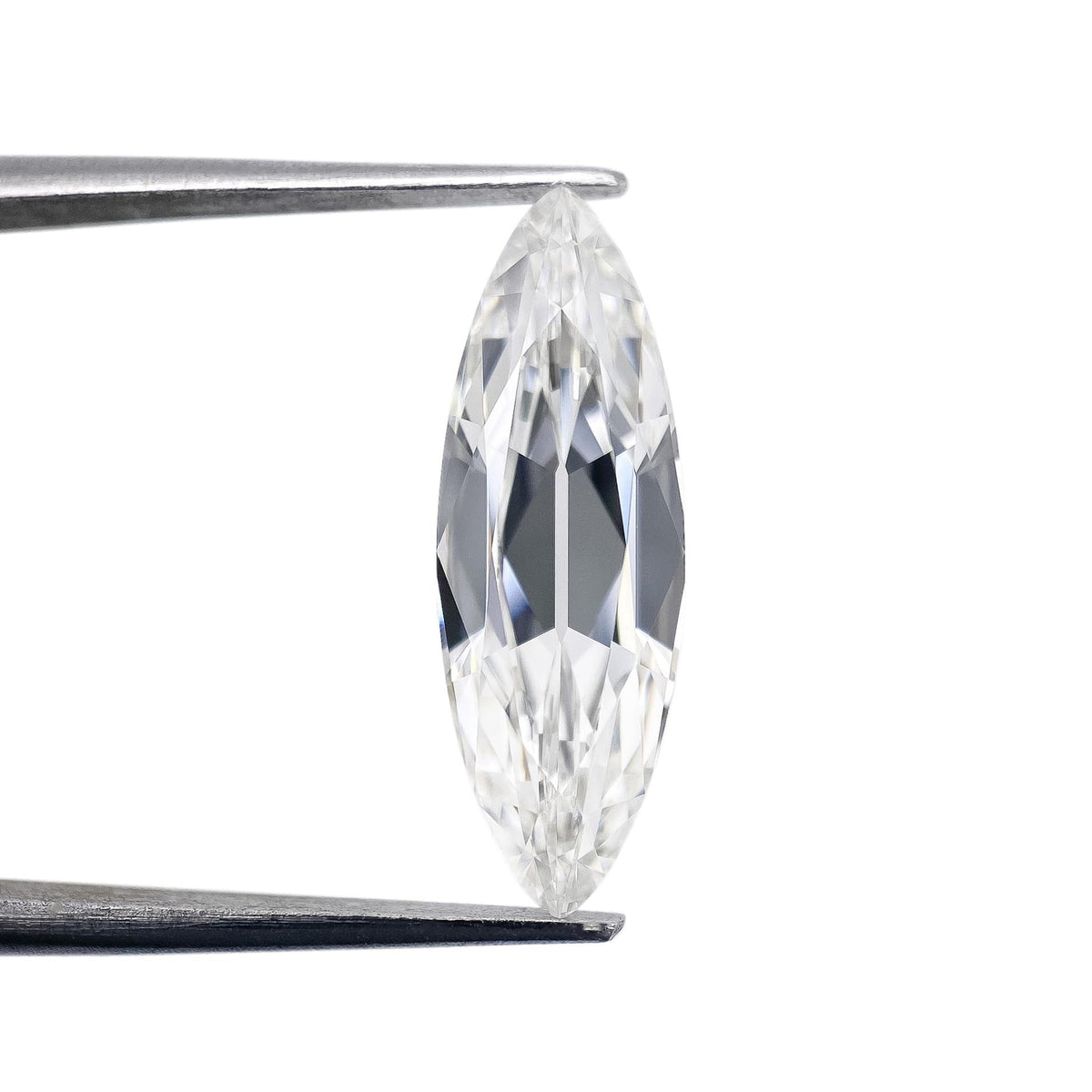 2.91ct | F/VVS1 Oval Shape Old Mine Cut Lab Diamond (IGI)