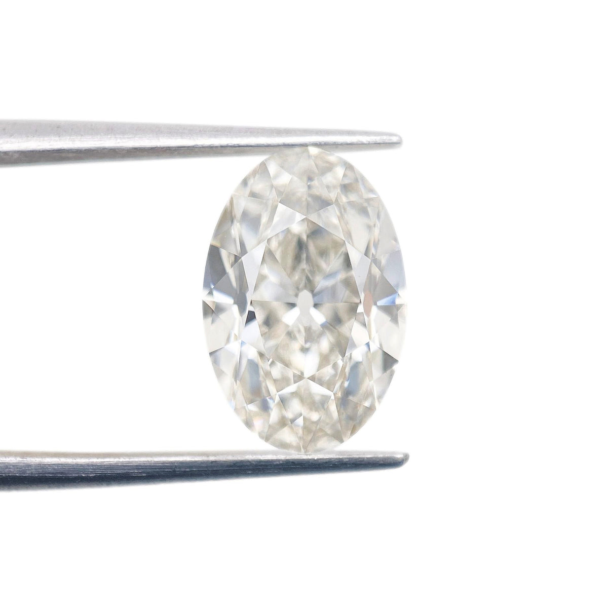3.03ct | H/VVS2 Oval Shape Old Mine Cut Lab Diamond (IGI)