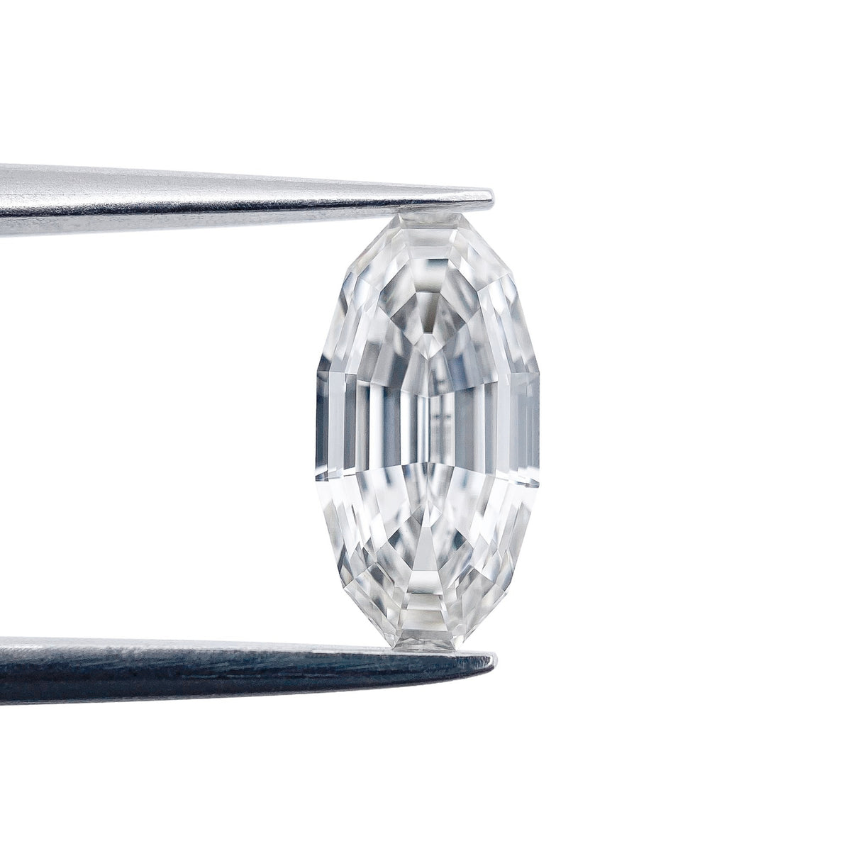 1.31ct | H/VVS2 Oval Shape Step Cut Lab Diamond (IGI)