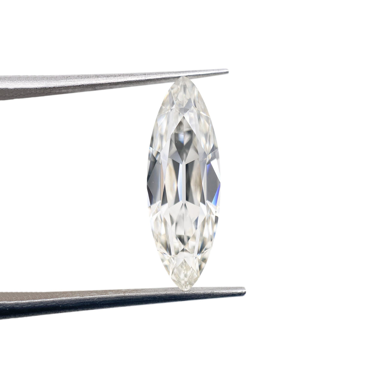 3.51ct | H/VS1 Oval Shape Old Mine Cut Lab Diamond (IGI)