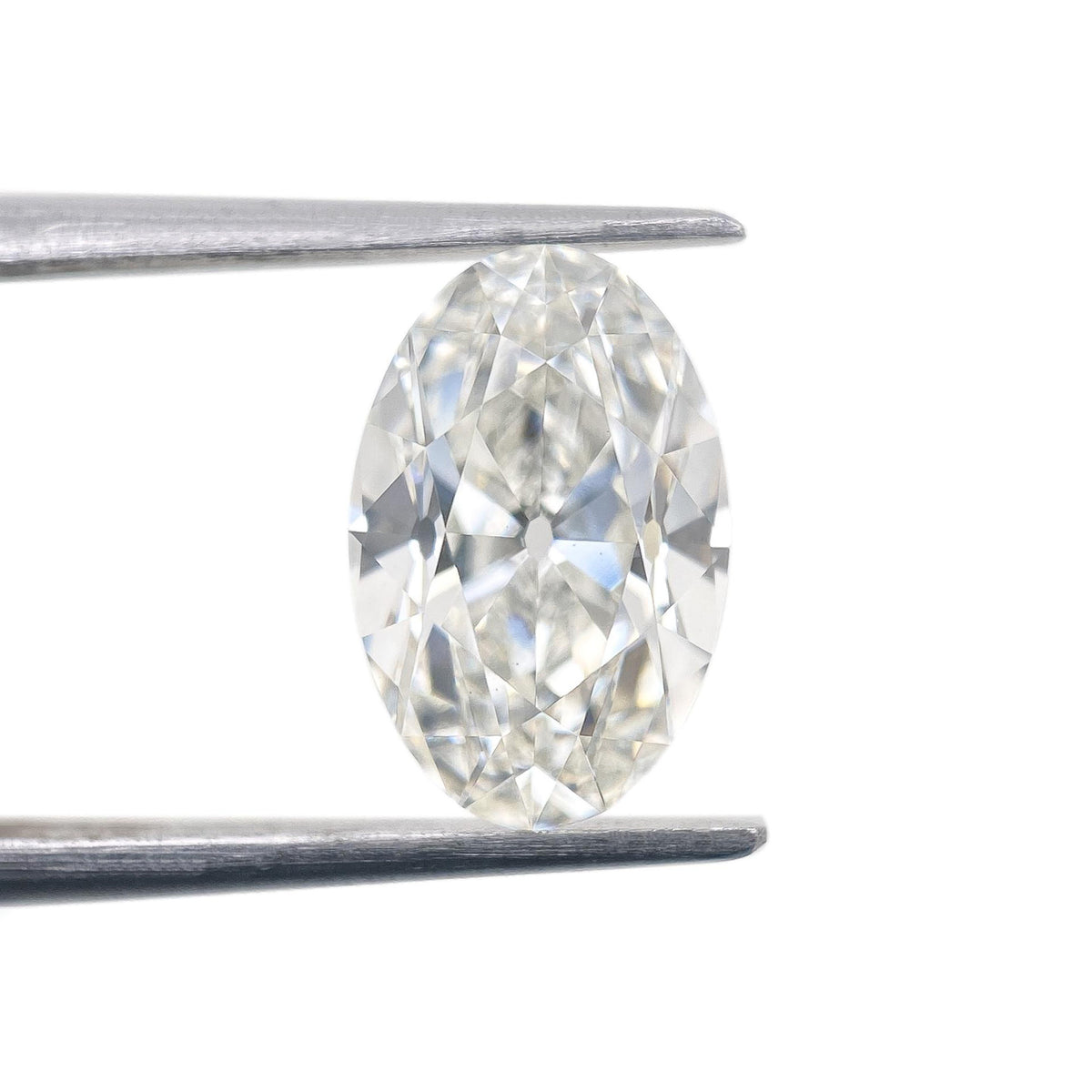 2.07ct | F/VS1 Oval Shape Old Mine Cut Lab Diamond (IGI)