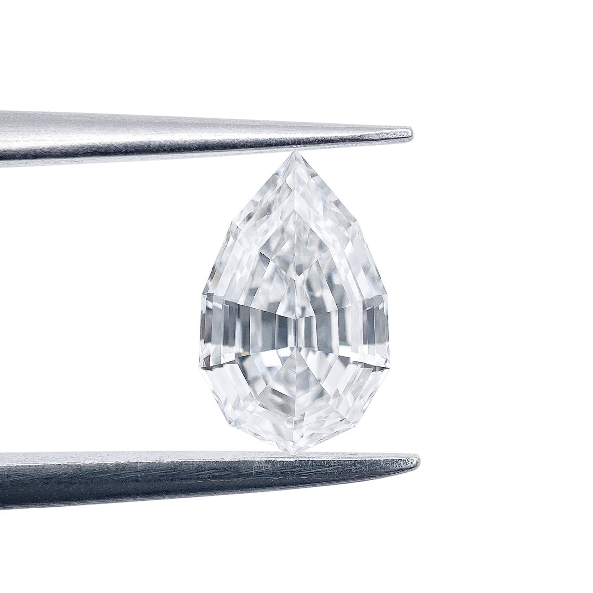 1.02ct | D/VVS1 Pear Shape Step Cut Lab Diamond (IGI)