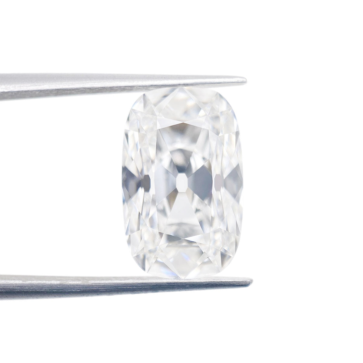 4.75ct | E/VS1 Cushion Shape Old Mine Cut Lab Diamond (IGI)