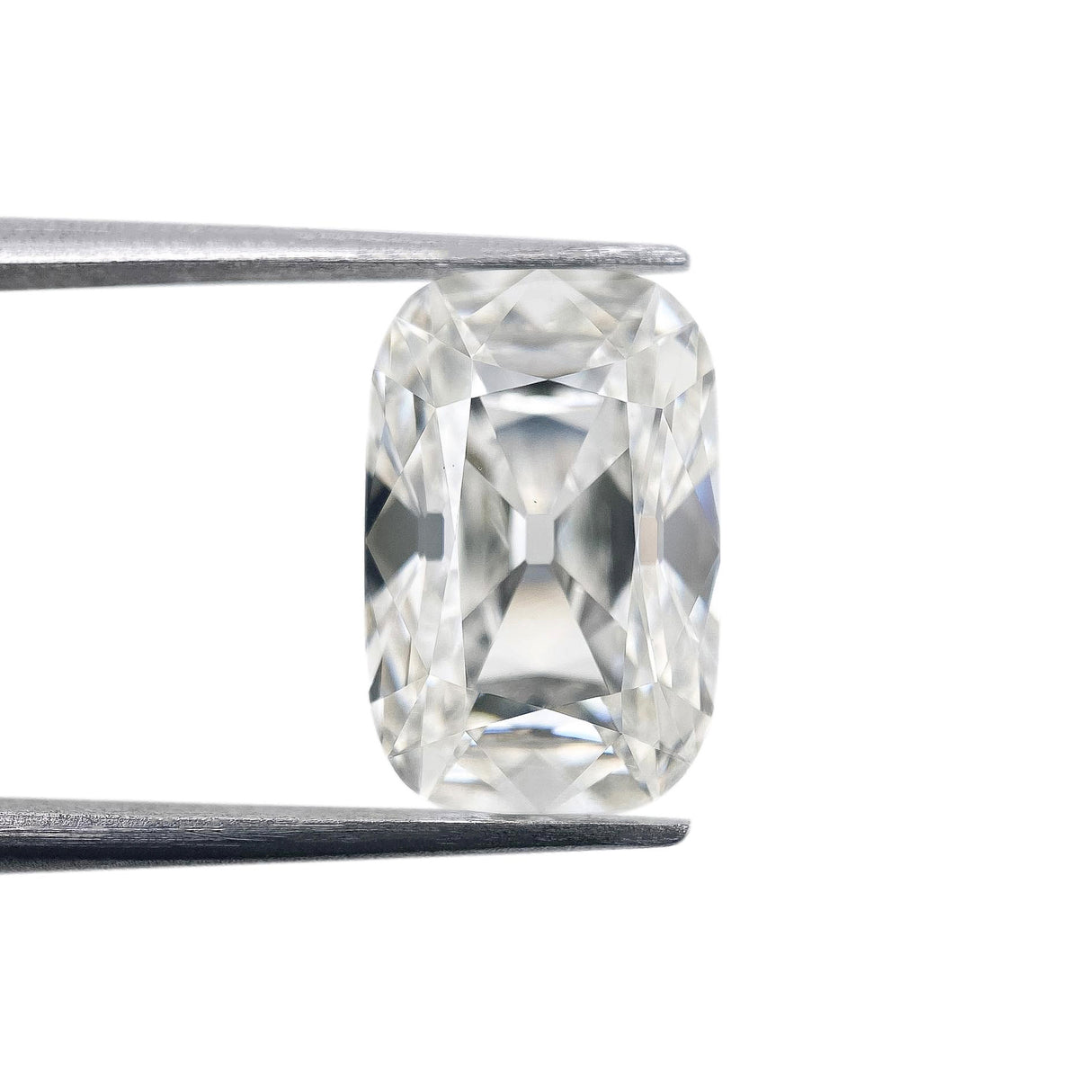 5.29ct | G/VS2 Antique Cushion Shape Old Mine Cut Lab Diamond (IGI)