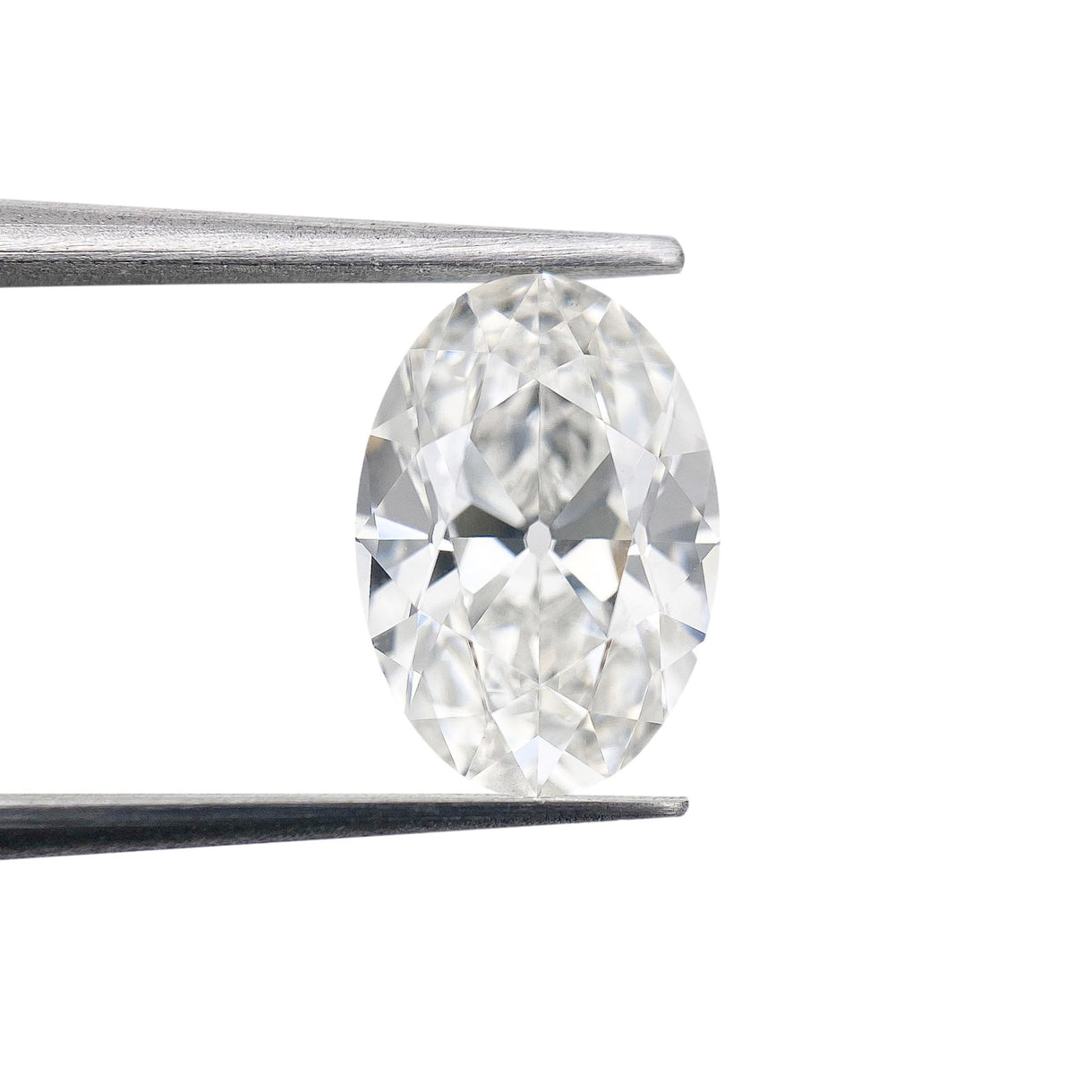 2.23ct | E/VS1 Oval Shape Old Mine Cut Lab Diamond (IGI)