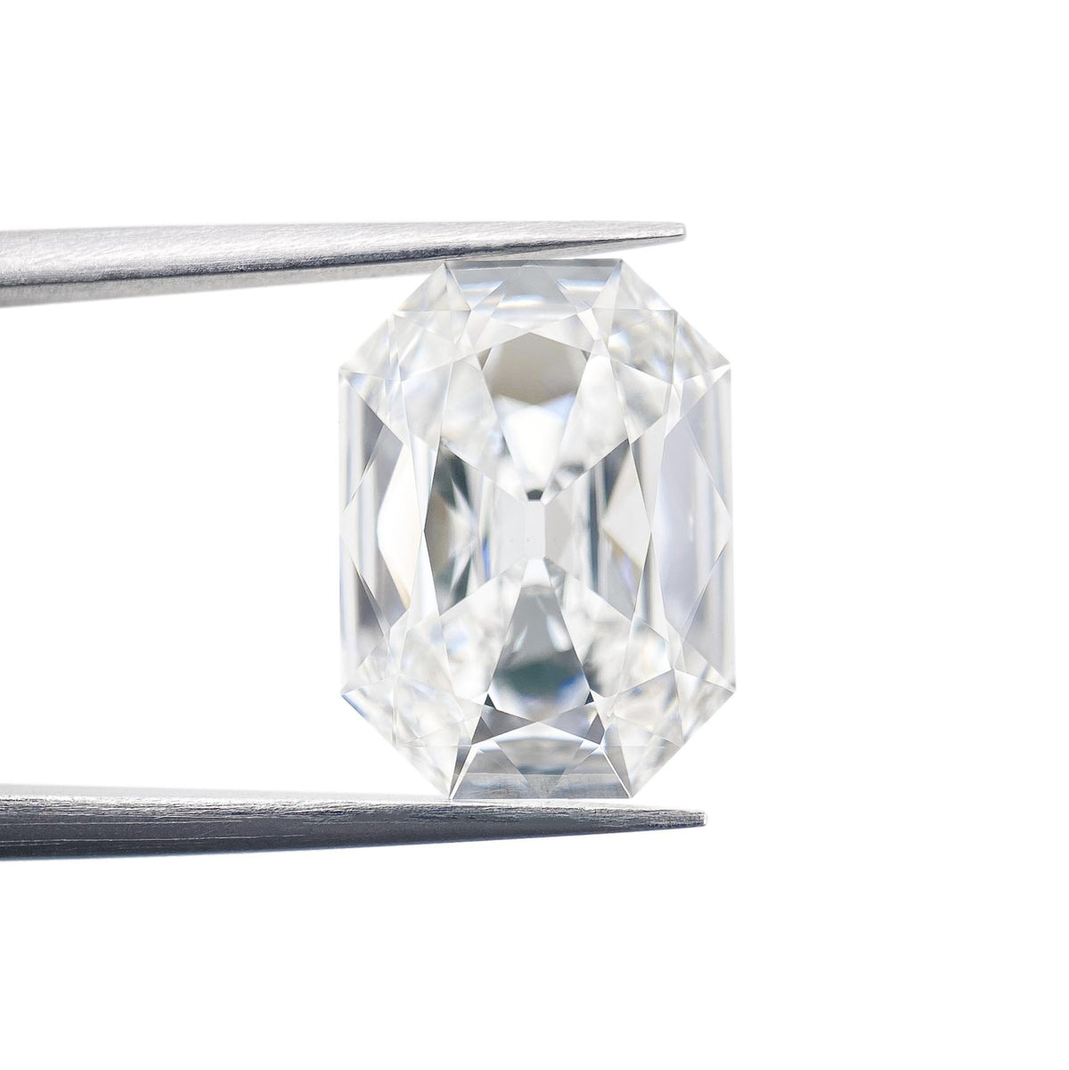 3.53ct | E/VS1 Octagon Shape Antique Old Mine Cut Lab Diamond (IGI)