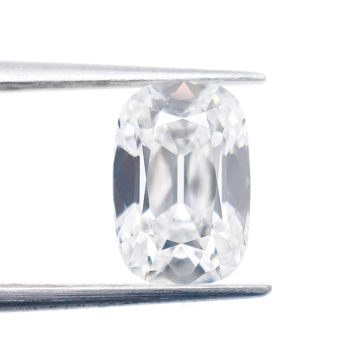 2.54ct | D/VVS2 Cushion Shape Old Mine Cut Lab Diamond (IGI)