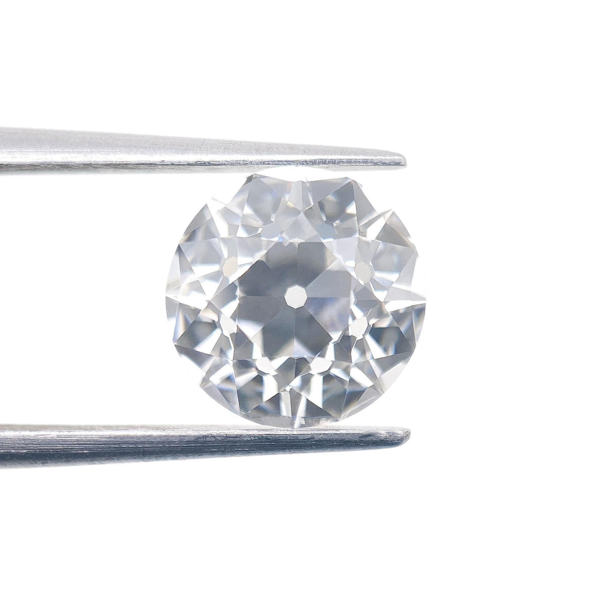2.24ct | F/VS1 Round Shape Old European Cut Lab Diamond (IGI)