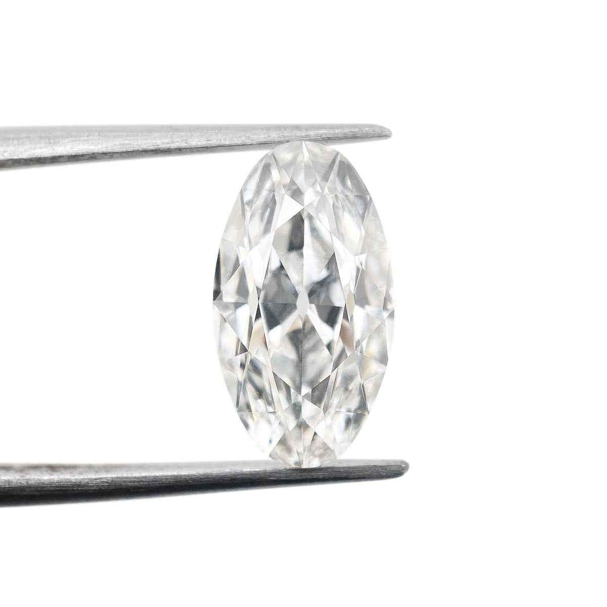 2.40ct | F/VVS2 Oval Shape Old Mine Cut Lab Diamond (IGI)-LITHOS Diamond