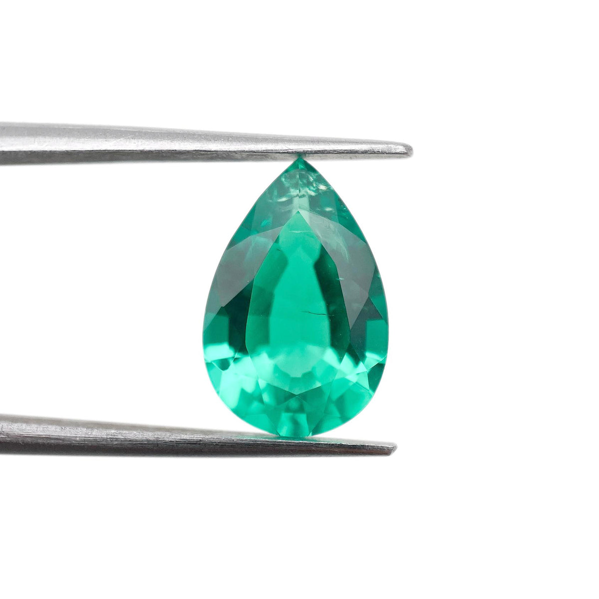 2.70ct | Brilliant Cut Pear Shape Lab Emerald